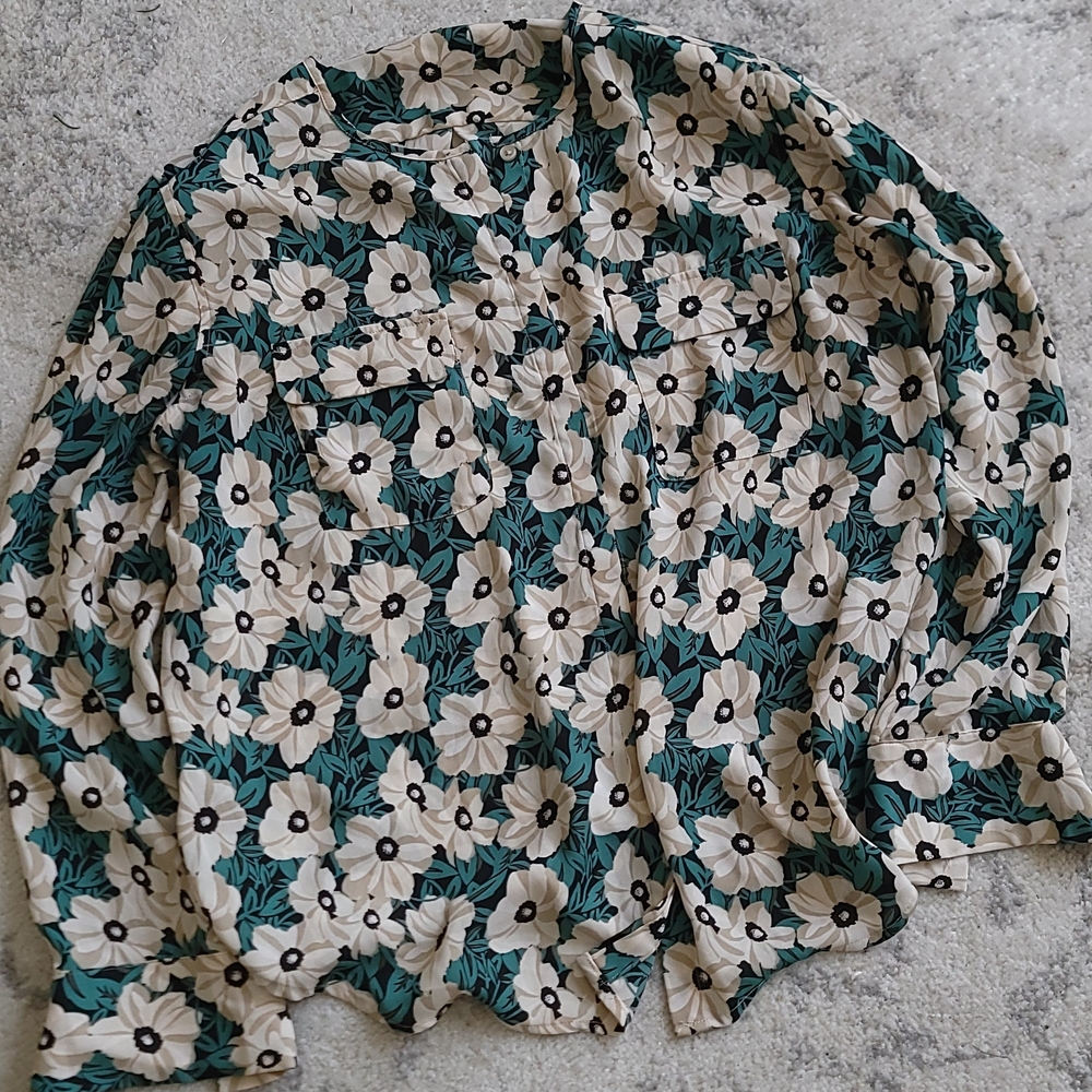 Who What Wear Floral Button Down Shirt - Green and Cream